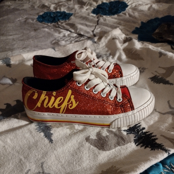 Kansas City Chiefs Shoes - Picture 1 of 1
